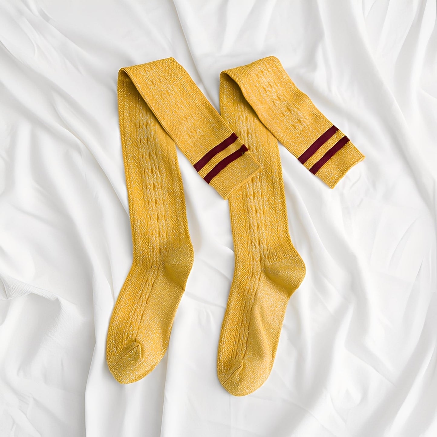 Zella - Trendige Damen-Overkneesocken