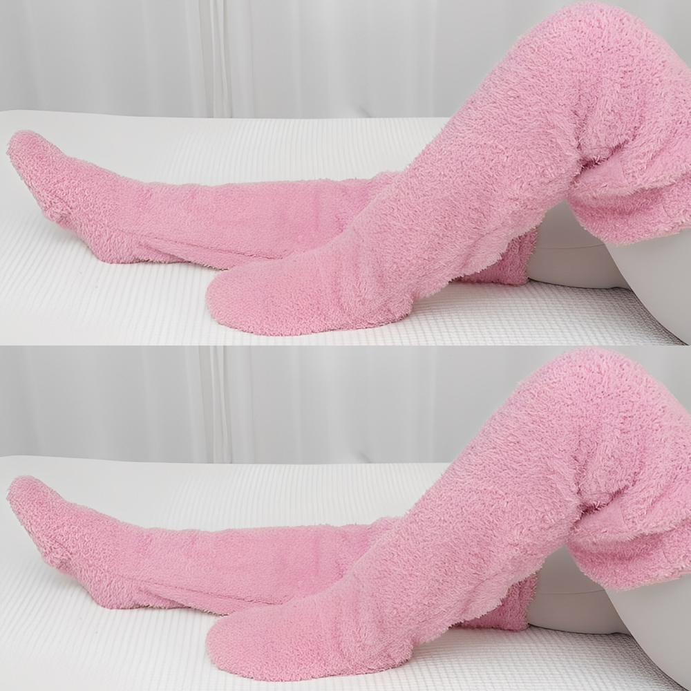 Camellia - Warme, kniehohe Wintersocken für Damen