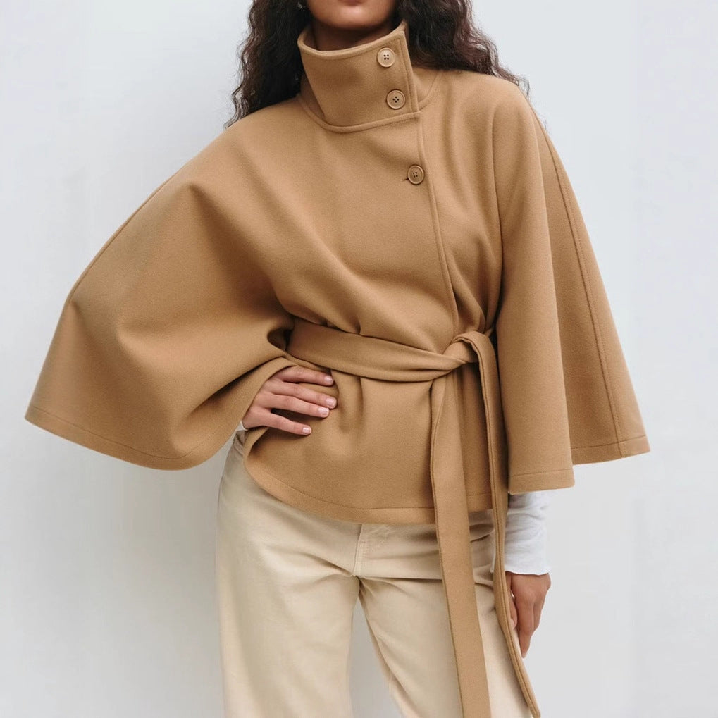 Loraine - Trendige Damenjacke mit weitem Schnitt und Gürtel