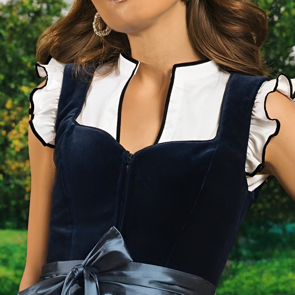 Sharla - Stilvolle Damenbluse fürs Oktoberfest