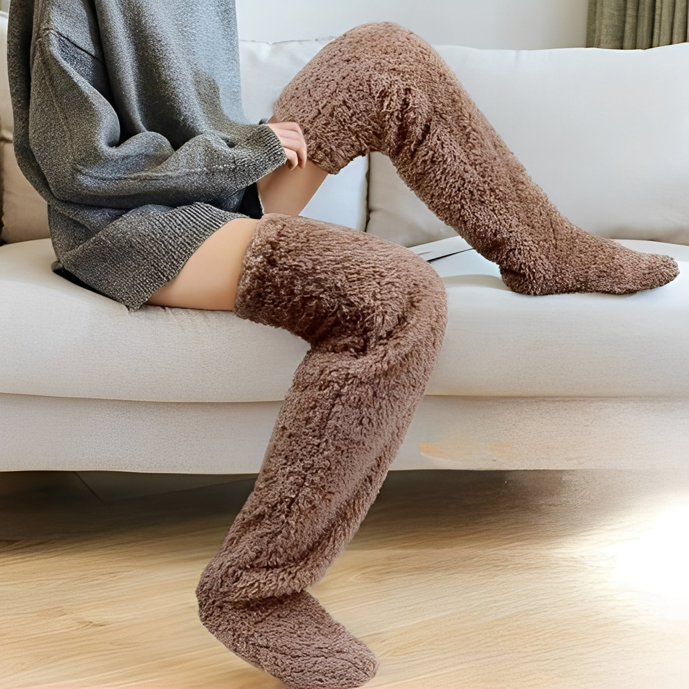 Camellia - Warme, kniehohe Wintersocken für Damen