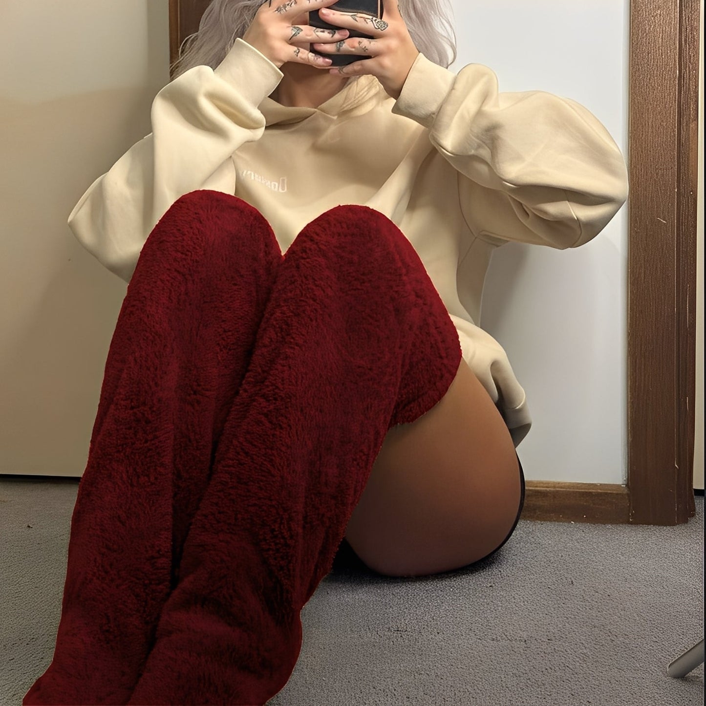 Camellia - Warme, kniehohe Wintersocken für Damen