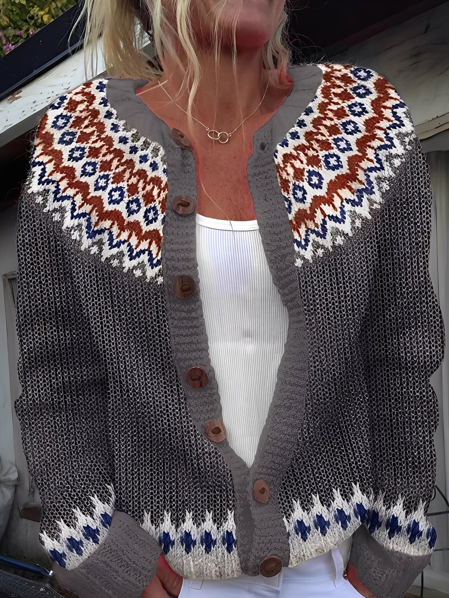 Therese - Schicke Damenstrickjacke mit Knöpfen