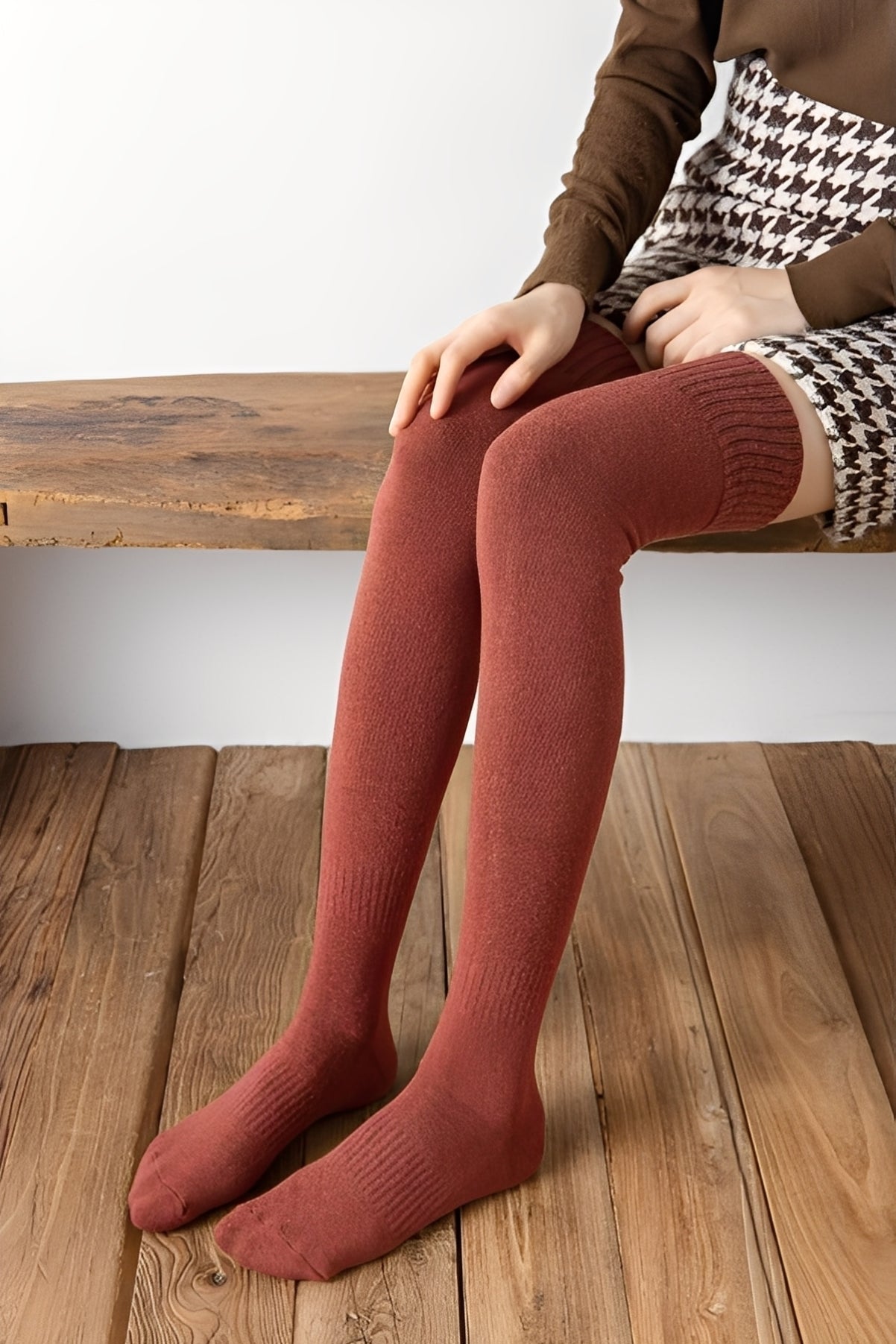 Hillary - Kuschelige, warme Samt-Overkneesocken für Damen