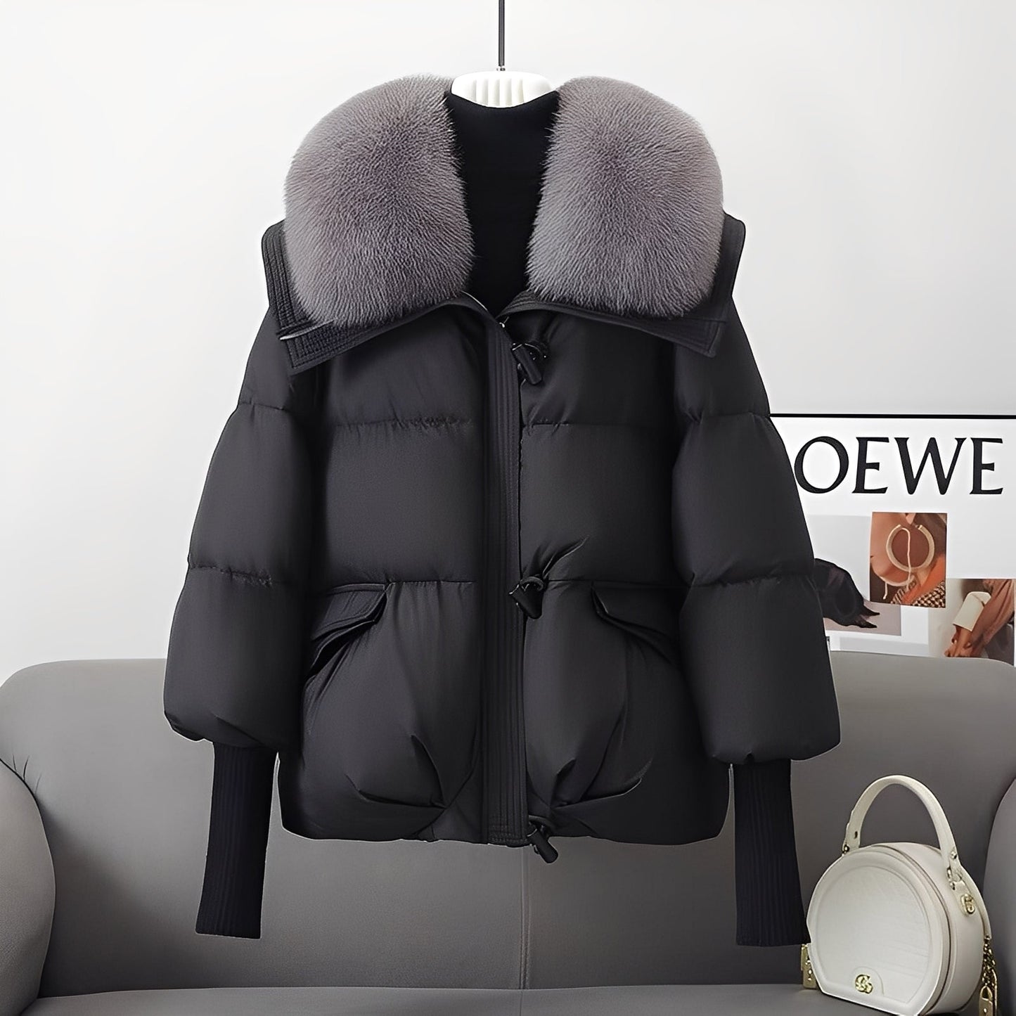 Victoria - moderne Damen-Windjacke mit Daunen und Pelzkragen