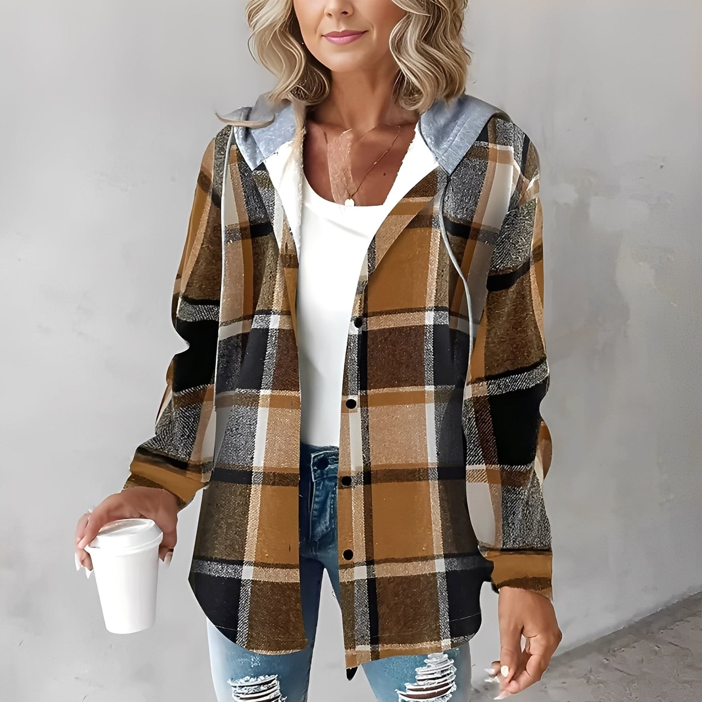 Martina - Komfortable Damenjacke mit Kapuze aus Wolle