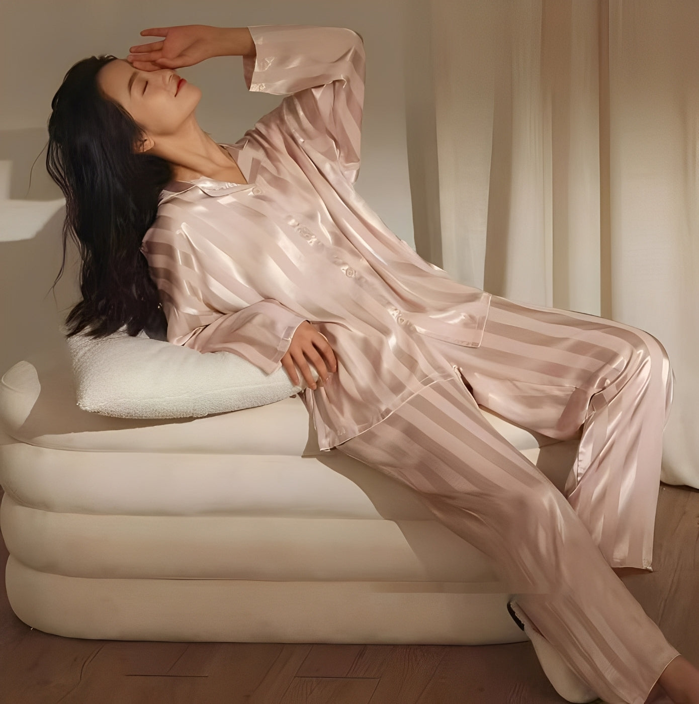 Adélaïde - Satin Spitze und Pyjama für Damen Set