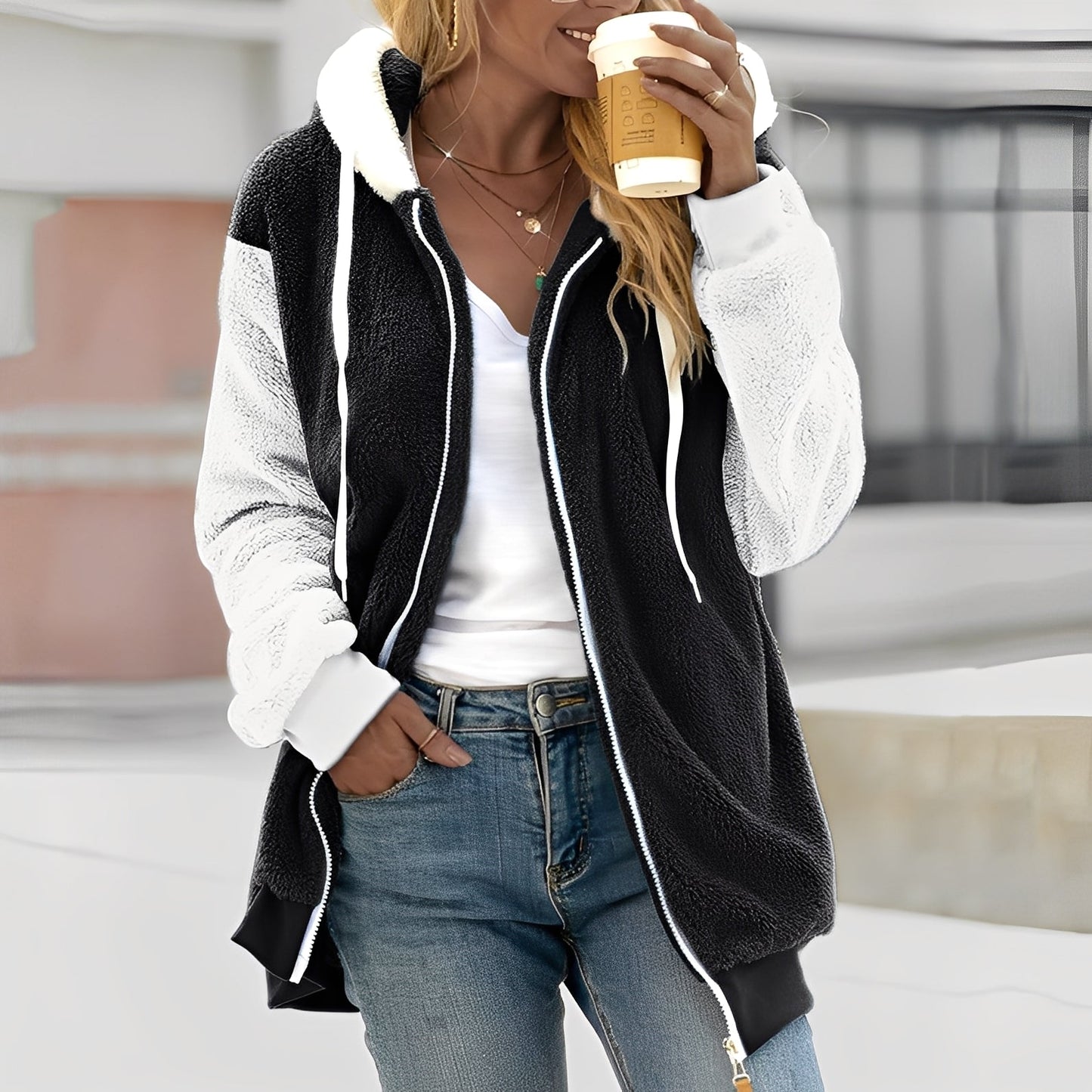 Rheanna - Damen Fleecejacke mit Kapuze für Wohlbehagen