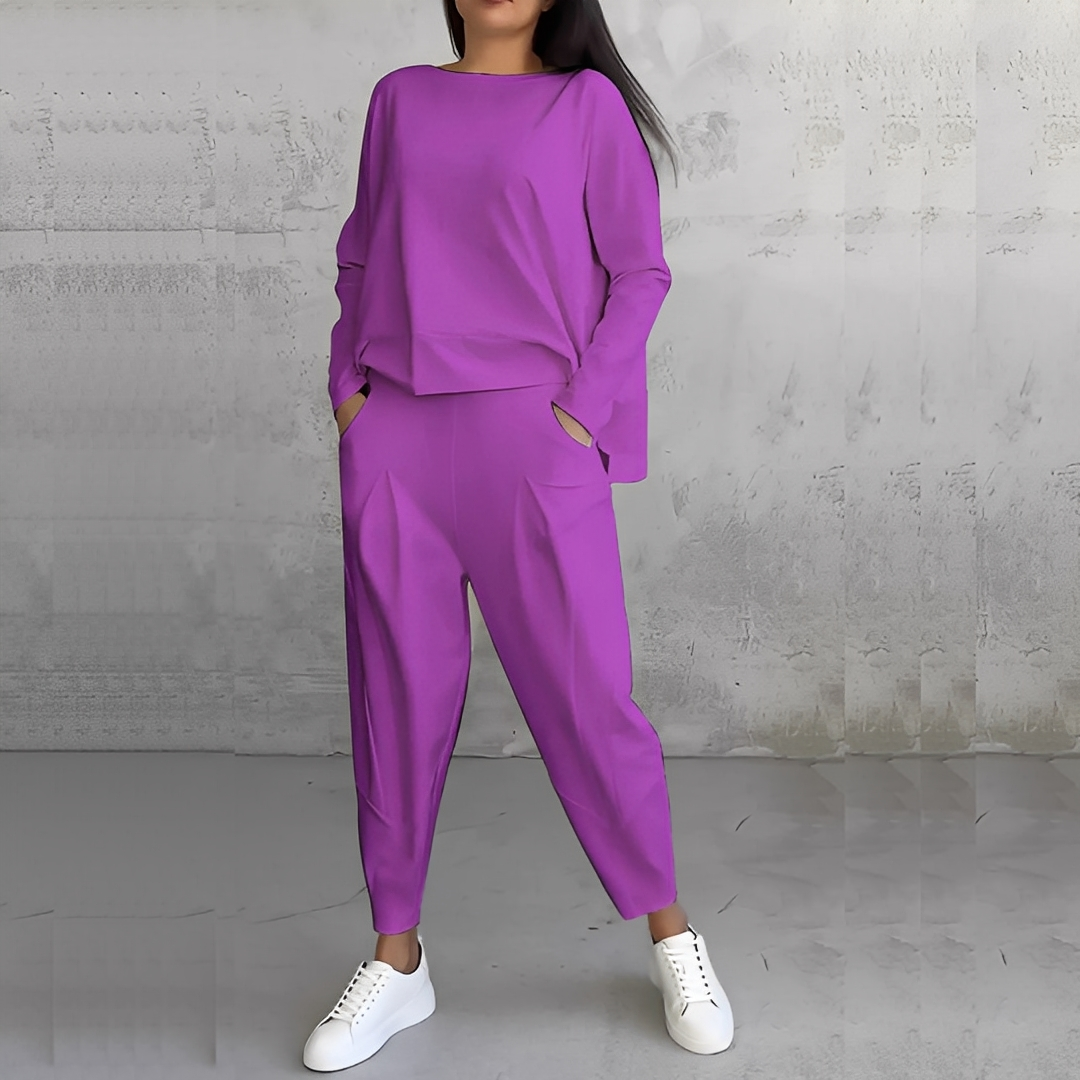 Mélisande - Pullover mit Rundhalsausschnitt und Hose für Damen Set