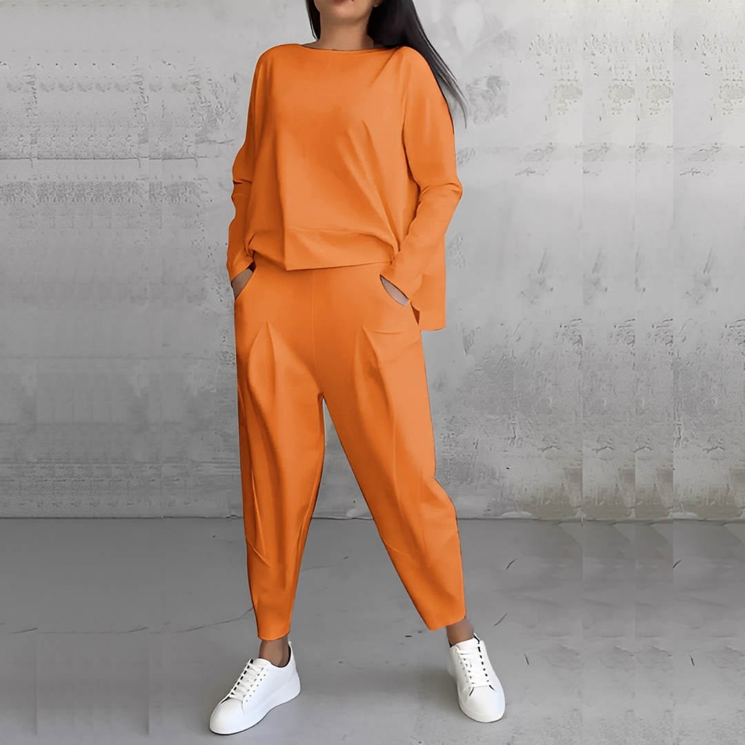 Mélisande - Pullover mit Rundhalsausschnitt und Hose für Damen Set