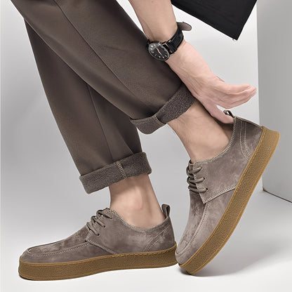 Sylvan - Stilvolle, flache Herrensneaker aus Wildleder