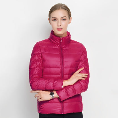 Rena - Elegante, leichte Damen-Daunenjacke
