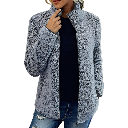 Larissa - Modische und warme Damen-Fleecejacke