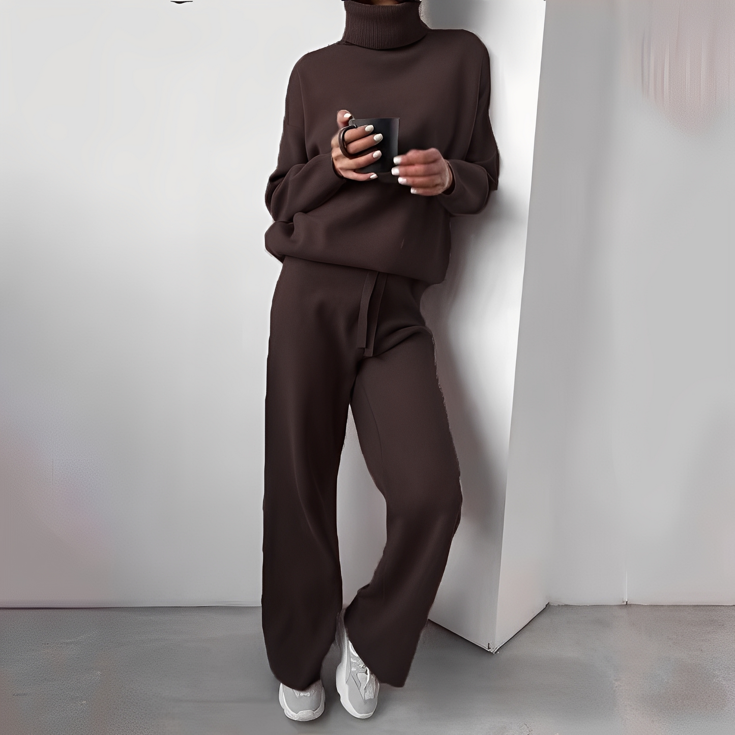 Kimberlee - Damen-Rollkragenset mit minimalistischem Design