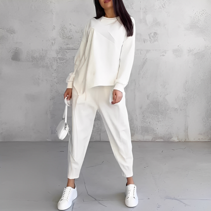 Mélisande - Pullover mit Rundhalsausschnitt und Hose für Damen Set