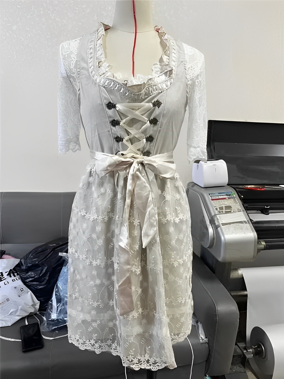 Tiffany - Elegantes Dirndl für Frauen zum Oktoberfest