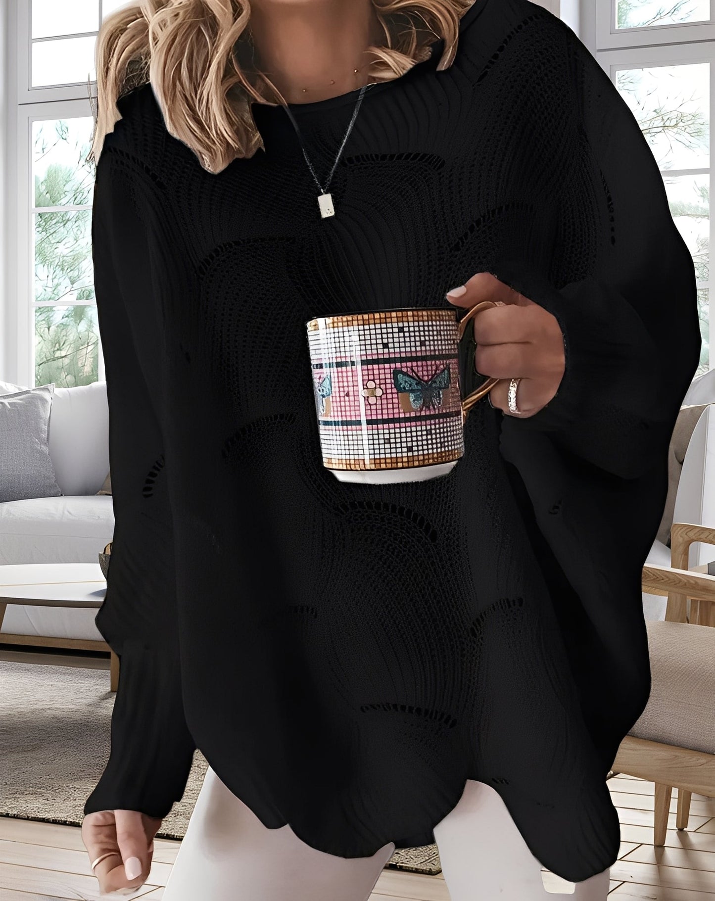 Kassandra - Schicker Damenpullover mit Ausschnitt