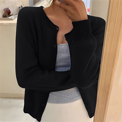 Jaqueline - Simplistischer, eleganter Damenstrickcardigan