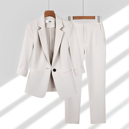 Andrea - Elegantes Damen-Outfit mit Blazer und Hose