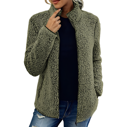 Larissa - Modische und warme Damen-Fleecejacke