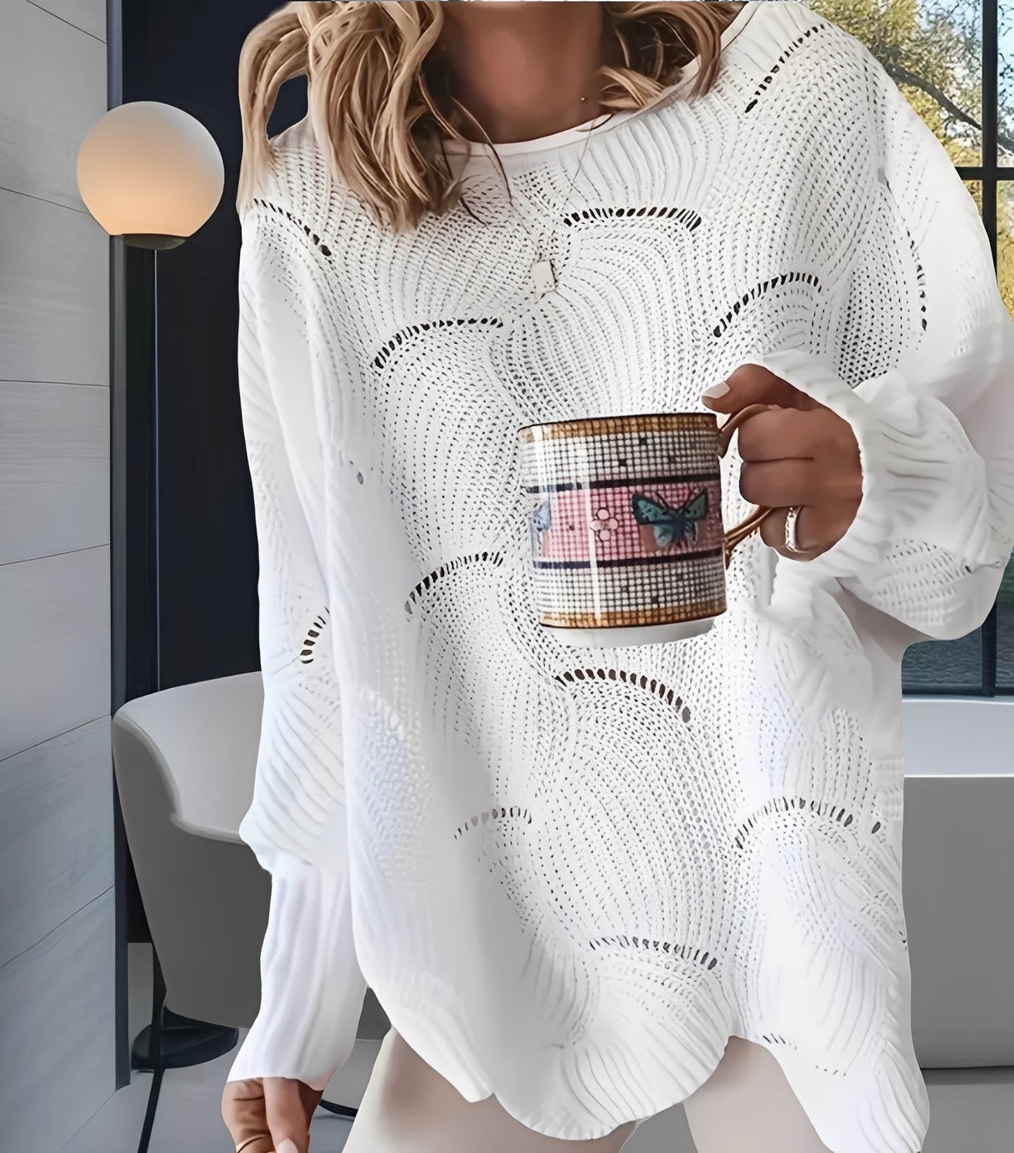 Kassandra - Schicker Damenpullover mit Ausschnitt