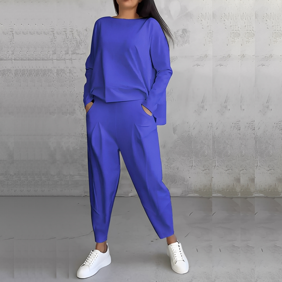 Mélisande - Pullover mit Rundhalsausschnitt und Hose für Damen Set
