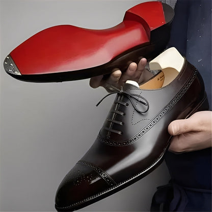 Fulton - Elegante formelle Herrenschuhe aus Leder mit Brogue-Details
