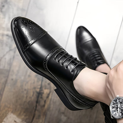 Fulton - Elegante formelle Herrenschuhe aus Leder mit Brogue-Details